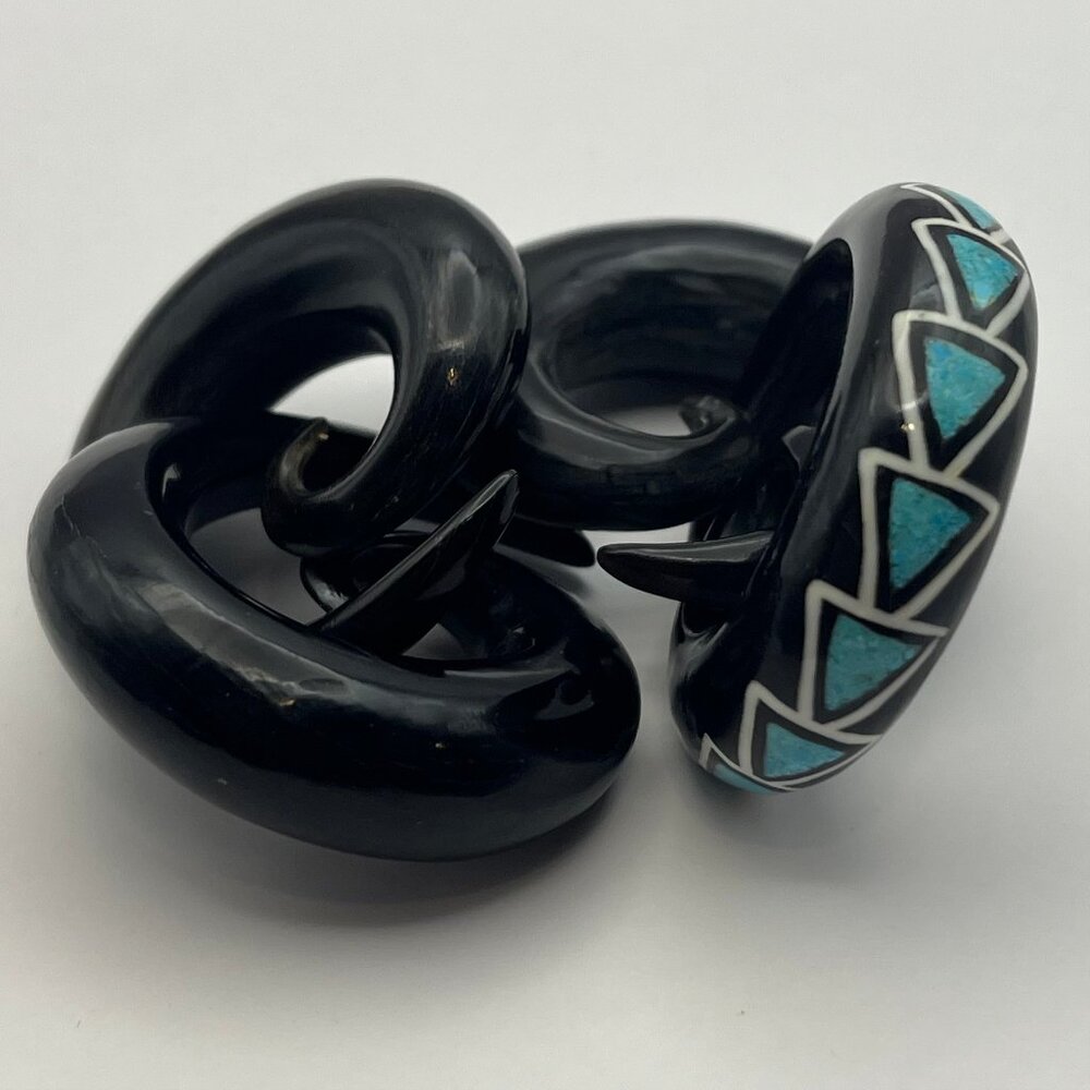 2 pairs of gorgeous Ram's Horn Plugs 1/2 inch